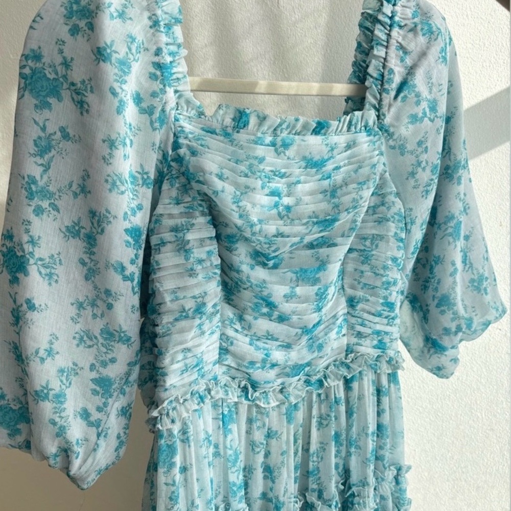 *NWT* Ivy City Co Blue Floral Dress - Picture 2 of 3